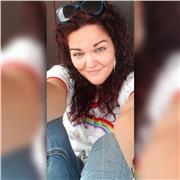 Profesora de inglés se ofrece para dar clases a domicilio nivel Primaria ESO y Bachiller. Amplia experiencia docente. Se ofrecen recomendaciones